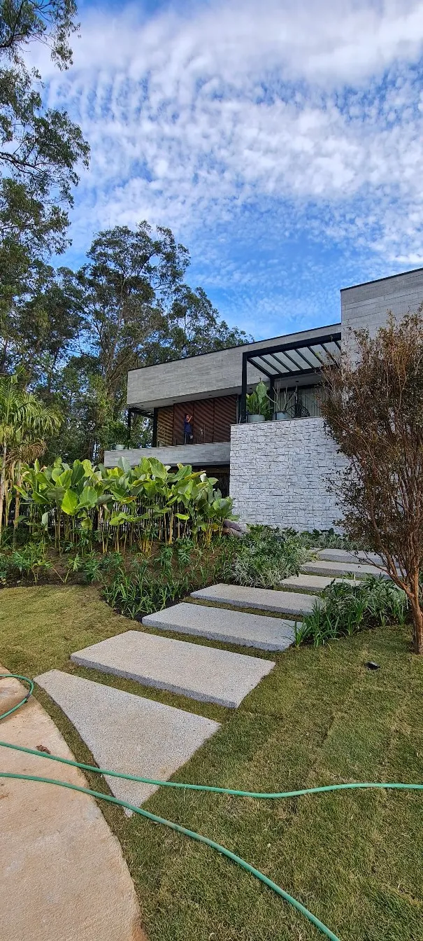 Casa MK | Esquadrias como linguagem